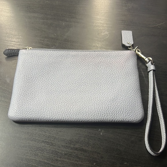 Baby blue hand held coach wrist wallet - Picture 2 of 4